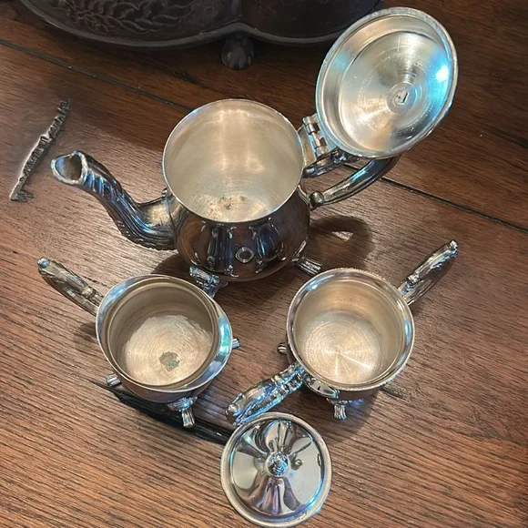Elegant Godinger Petite Silver-plated Tea Set - Picture 4 of 8